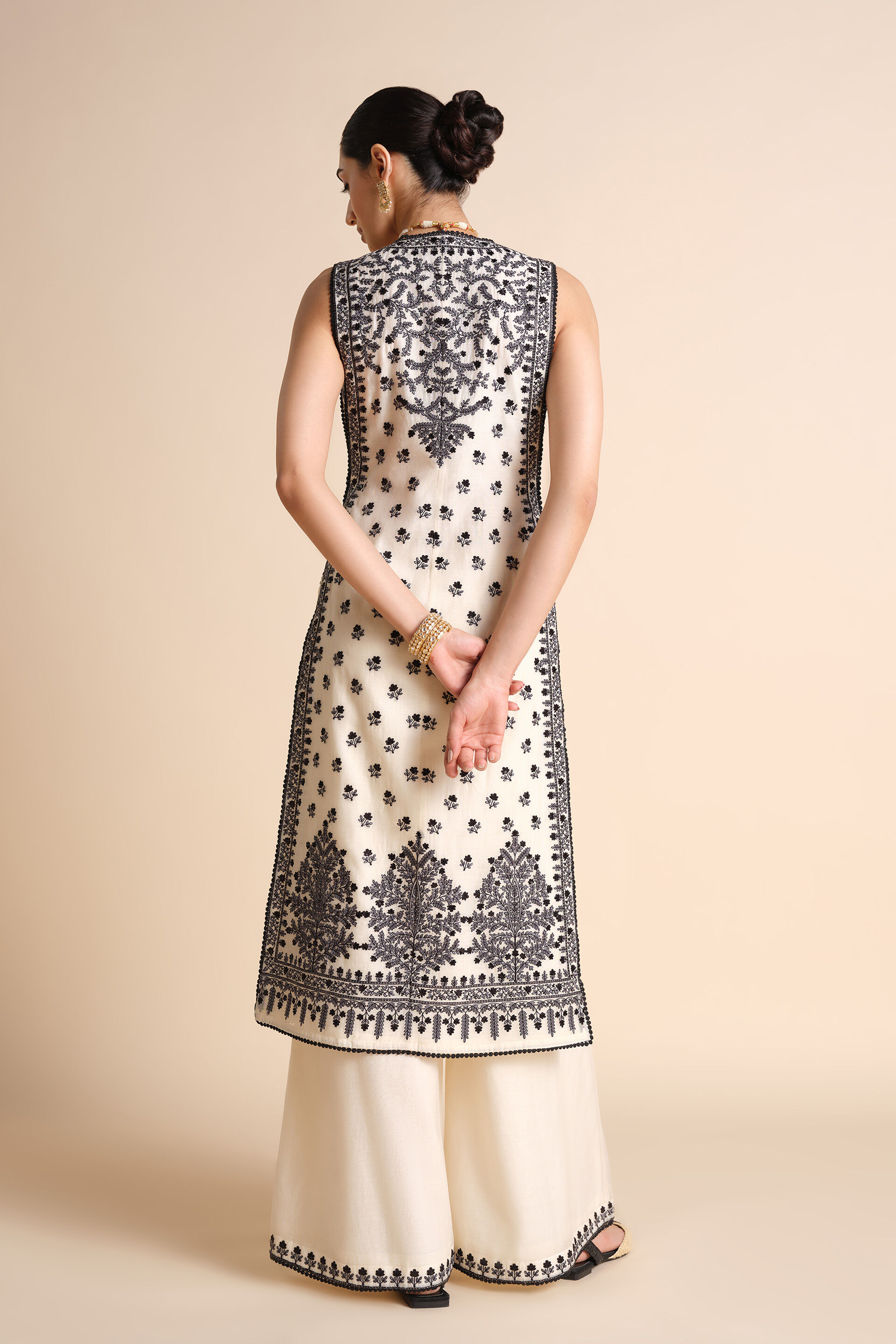 Sawsan Embroidered Mul Tabard Set - White, White, image 6